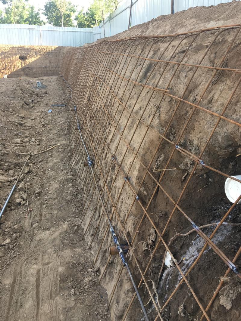 信阳罗山县边坡加固